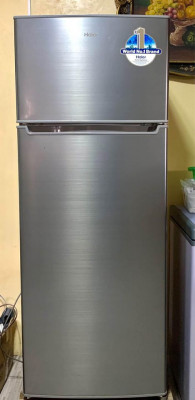 HAIER TWO DOOR REFRIGERATOR