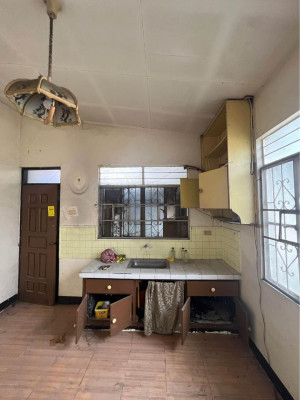 6BR House and Lot located in Riverside Executive Village Pasig City