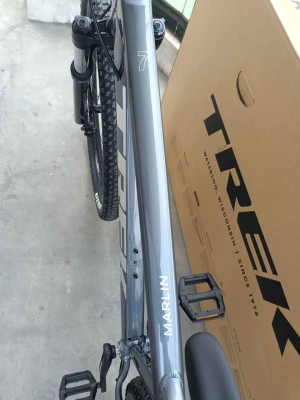 Trek Marlin 7 29er Medium Galactic Grey
