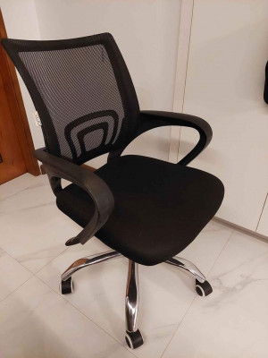 Ofix Mesh Computer Chair (Preloved)