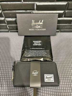 BrandNew Authentic Herschel Long Wallet