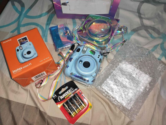 For sale!! Instax Mini 11 📸