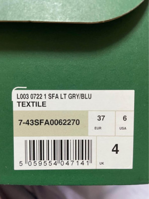 𝐒𝐀𝐋𝐄‼️LACOSTE SFA-LT (Women's US 6) ~ P4,100