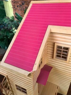 DOLL HOUSE WITH FREE WOODEN FURNITURES