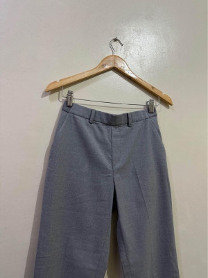 UNIQLO TROUSER PANTS