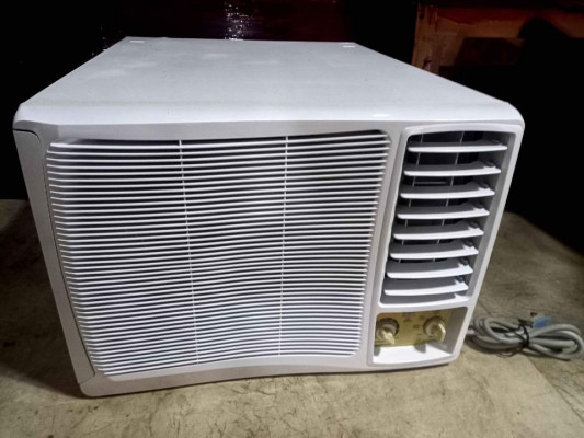CARRIER Aircon 1 HP
