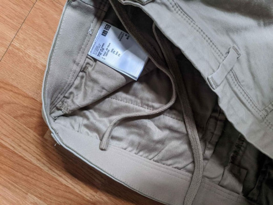Uniqlo Ankle Pants Jogger Khaki W30