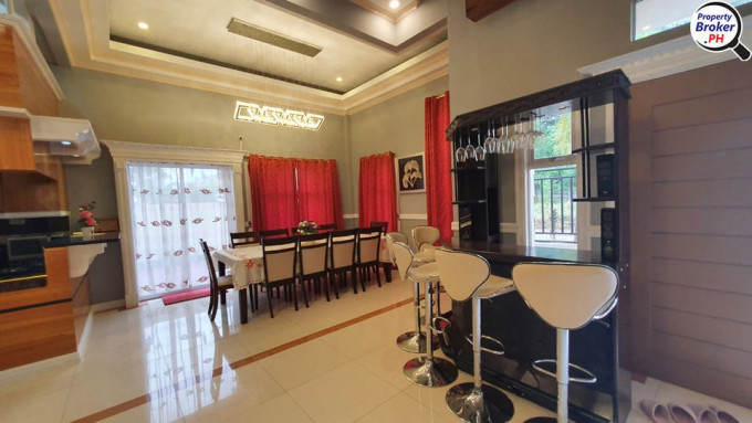 HOUSE AND LOT FOR SALE IN CECILIA HEIGHTS CABANTIAN