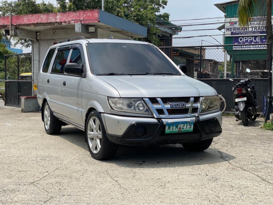2014 Isuzu crosswind