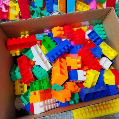 Building blocks toys