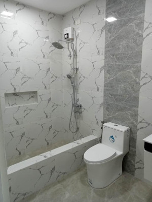 HOUSE & LOT FOR SALE