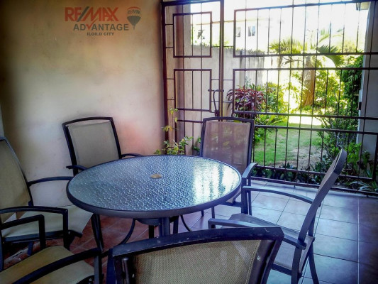 AN INTELLIGENT CHOICE FOR YOUR CHILD'S BRIGHT MIND