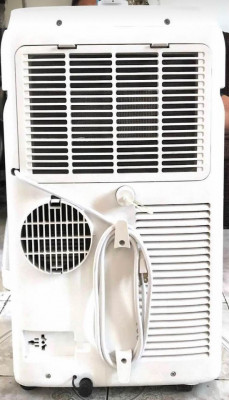 PORTABLE AIRCON TCL