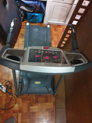 Life Gear Electronic Treadmill