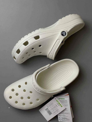 Crocs classic clog