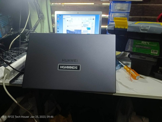 HUAWEI MATEBOOK D15 RYZEN 5 3500U 8/512