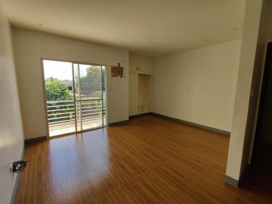 House and Lot - Quezon City