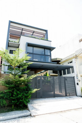 Brand New Modern 4BR House