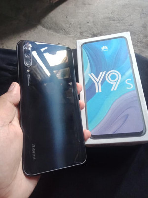 Huawie y9s