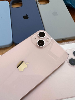 Iphone 13 Pink Complete with Receipt