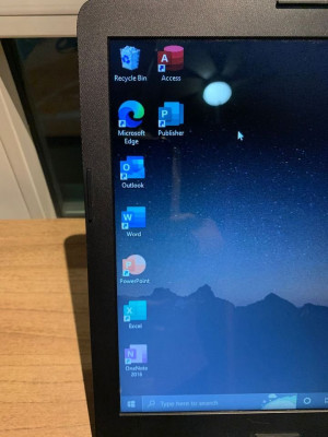 HP 15.6" Laptop Pentium N5000 4GB RAM 500GB HDD with FREE HP B