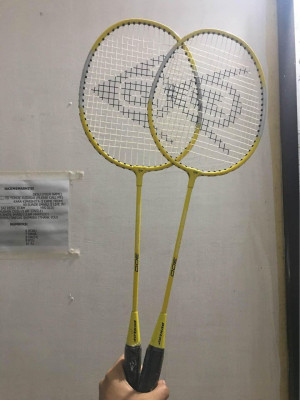 Dunlop Badminton Racket Set With 2 FREE Shuttlecock