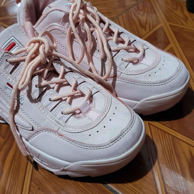 Preloved Peach Fila Disruptor