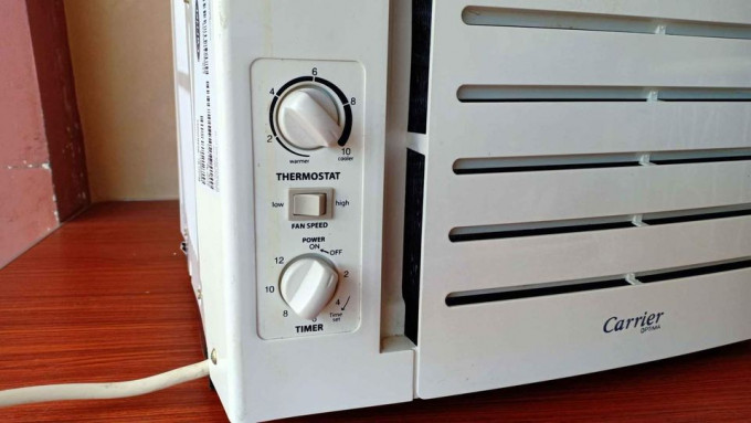 Carrier Optima Non-Inverter 0.5HP (Pre-owned)