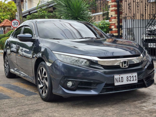 2016 Honda 17 acquired civic 1.8s