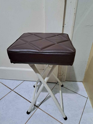 Foldable Leather Stool