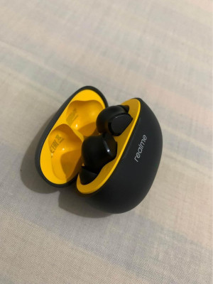 Realme T100 Earbuds and Thinkplus K3 Pro Speaker