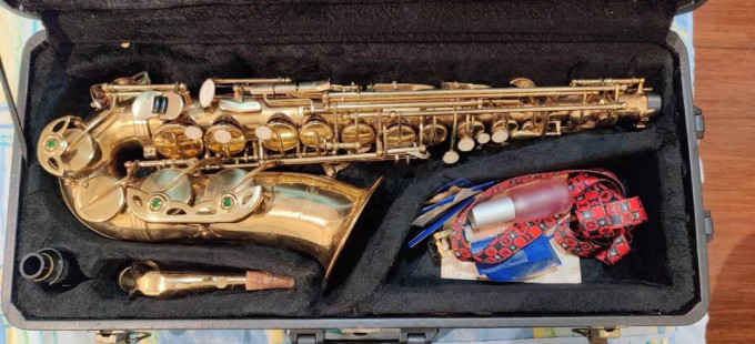 Global Brand Alto Saxophone