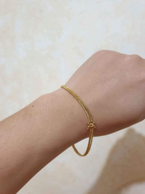 18K SAUDI GOLD TRIPLE LOCK BRACELET