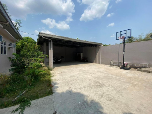 House And Lot For Sale With Swimming Pool