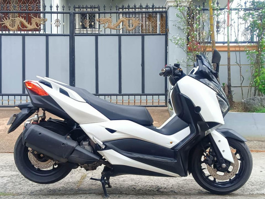 YAMAHA X-MAX 2018MODEL