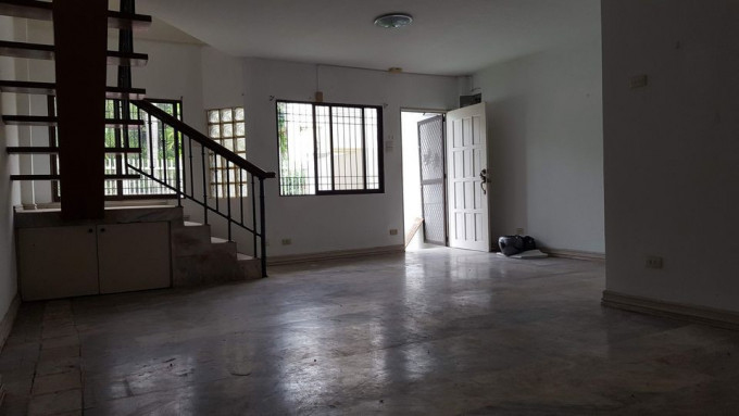 APARTMENT Units at Banawa, Cebu City