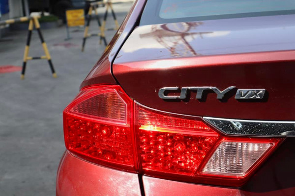 2015 HONDA CITY VX TOP OF THE LINE