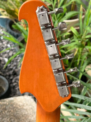 Freakquency VST premium 62' Stratocaster