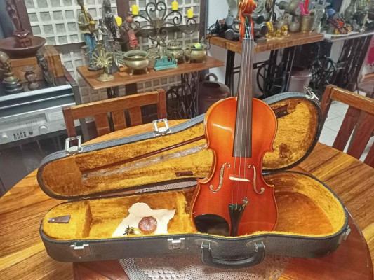 Kiso Susuki Violin 1979