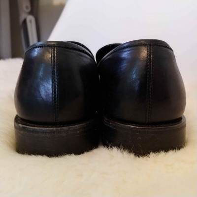 Authentic Ferragamo Black Leather Shoes (Preloved)
