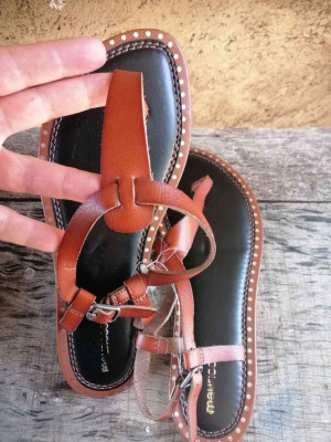 MAURICES SIZE 9 BRANDNEW