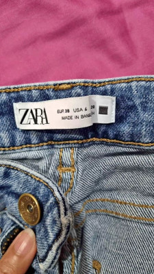 Zara Mom Slim Jeans