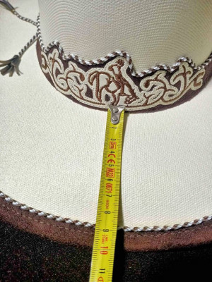 COWBOY/WESTERN HAT FOR SALE