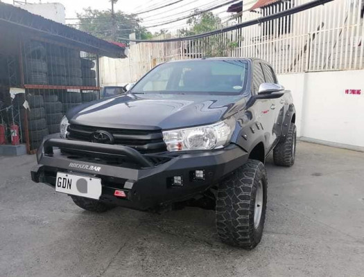 2016 TOYOTA HILUX G