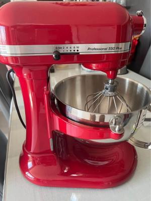 Kitchen Aid Artisan Mmixer