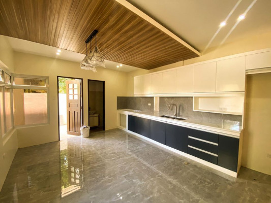 Duplex House in Upper Antipolo