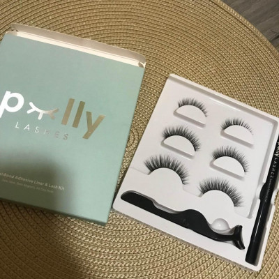 Polly Lashes / preloved