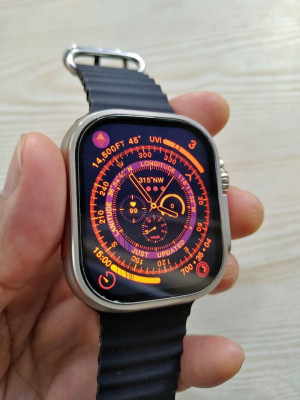 Hello Watch 2 (Apple Watch Ultra Clone)