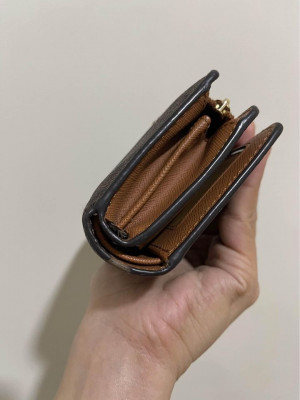 Authentic Michael Kors Medium Bifold Wallet - Used