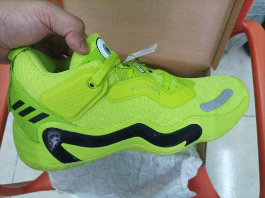 Rare adult size don issue 3 monster inc edition